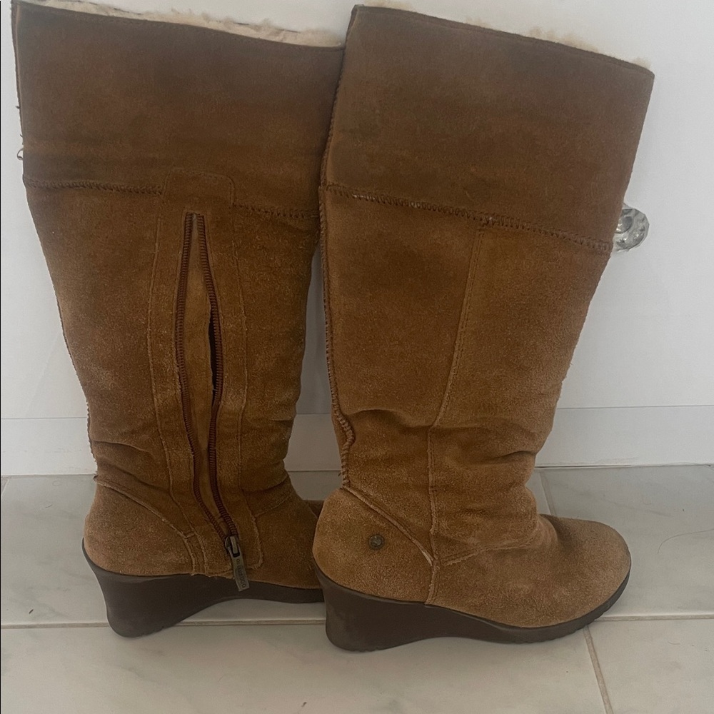 Shearling lined Tan Suede Boots needs new soles